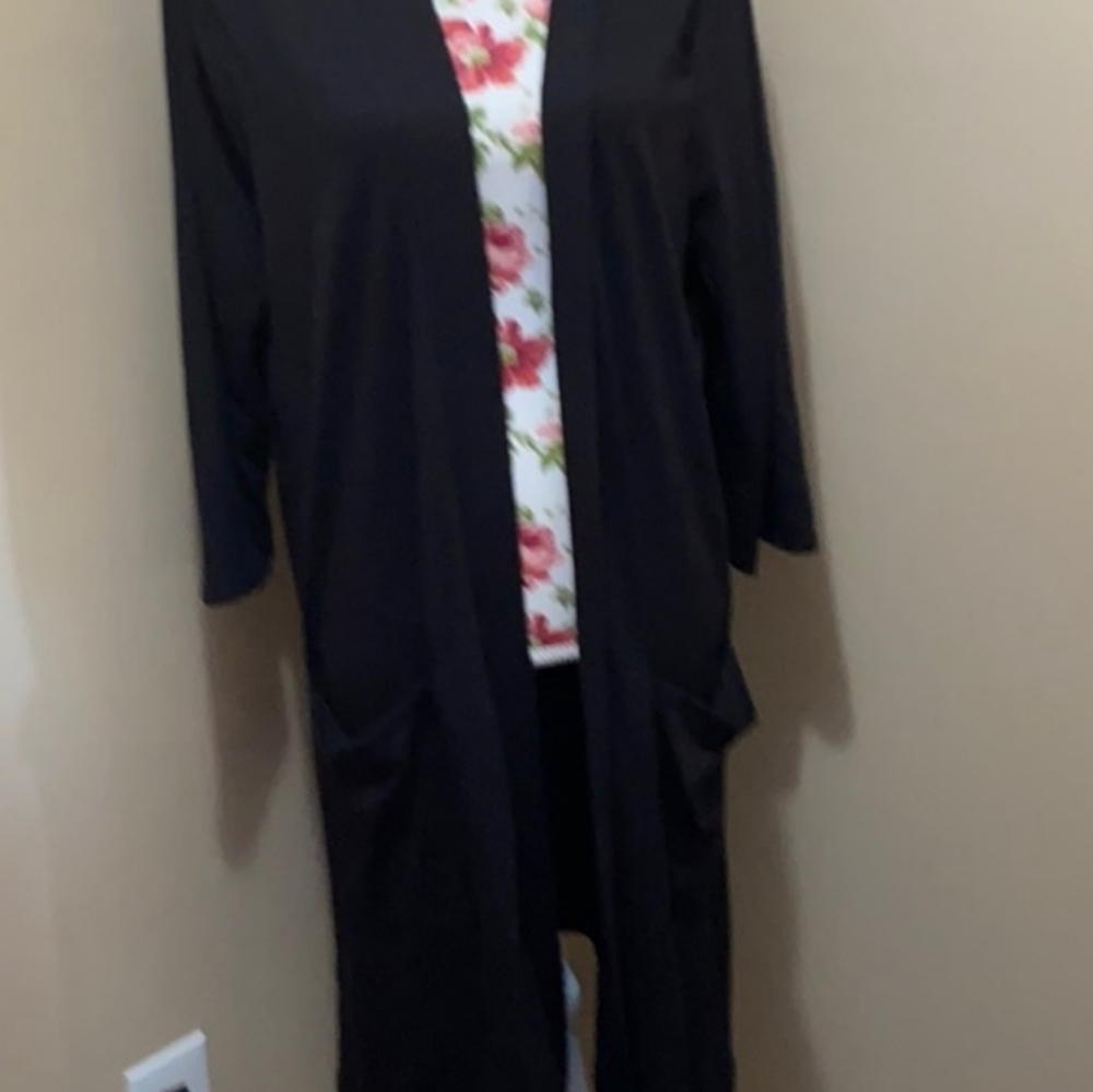 Black Duster Size 2x/3x